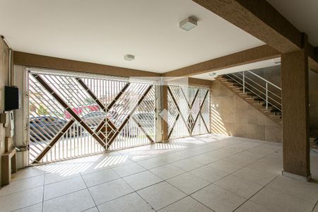 Casa à venda com 196m², 3 quartos e 3 vagasGaragem