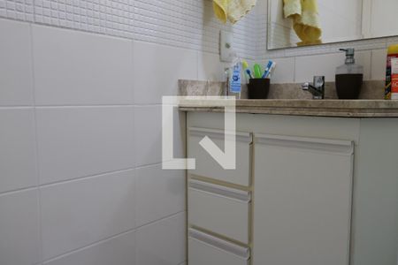 Apartamento para alugar com 84m², 3 quartos e 2 vagas Apartamento para alugar com 84m², 3 quartos e 2 vagasBanheiro