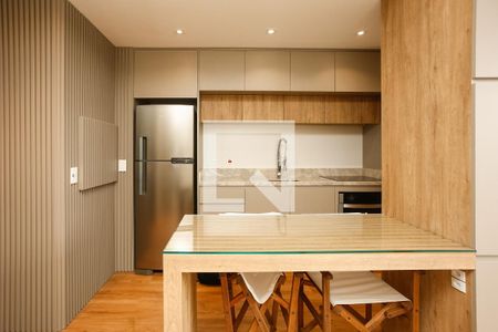 Cozinha de apartamento para alugar com 1 quarto, 50m² em Boa Vista, Porto Alegre