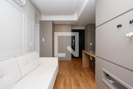 Sala de apartamento para alugar com 1 quarto, 50m² em Boa Vista, Porto Alegre