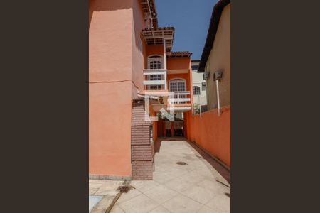 Casa de condomínio à venda com 140m², 3 quartos e 1 vaga Casa de condomínio à venda com 140m², 3 quartos e 1 vagaÁrea externa