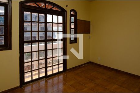 Casa de condomínio à venda com 140m², 3 quartos e 1 vaga Casa de condomínio à venda com 140m², 3 quartos e 1 vagaSuite