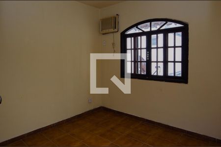 Casa de condomínio à venda com 140m², 3 quartos e 1 vaga Casa de condomínio à venda com 140m², 3 quartos e 1 vagaQuarto