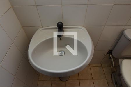 Casa de condomínio à venda com 140m², 3 quartos e 1 vaga Casa de condomínio à venda com 140m², 3 quartos e 1 vagaBanheiro