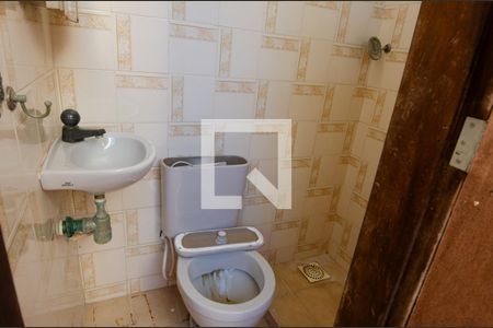 Casa de condomínio à venda com 140m², 3 quartos e 1 vaga Casa de condomínio à venda com 140m², 3 quartos e 1 vagaBanheiro de serviço