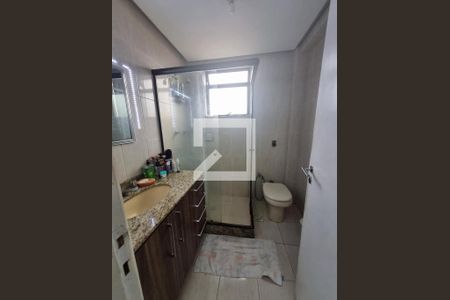 Apartamento à venda com 114m², 4 quartos e 2 vagasBanheiro