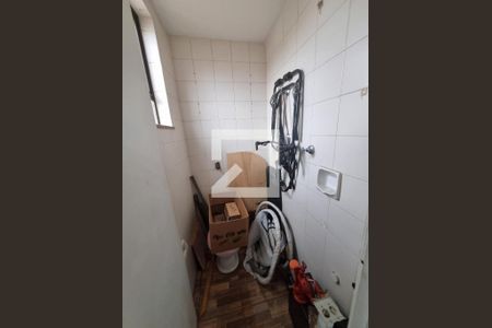 Apartamento à venda com 114m², 4 quartos e 2 vagasBanheiro de serviço