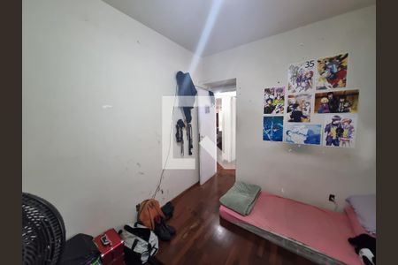 Apartamento à venda com 114m², 4 quartos e 2 vagasQuarto3