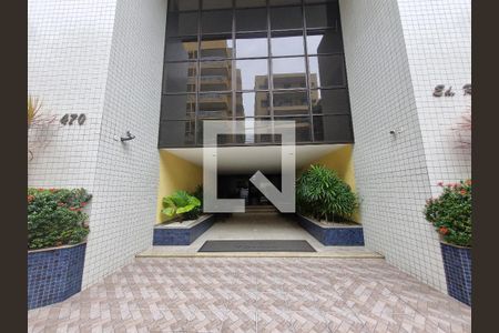 Apartamento à venda com 114m², 4 quartos e 2 vagasFachada e portaria