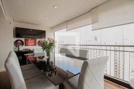 Apartamento para alugar com 86m², 3 quartos e 2 vagas Apartamento para alugar com 86m², 3 quartos e 2 vagasSala