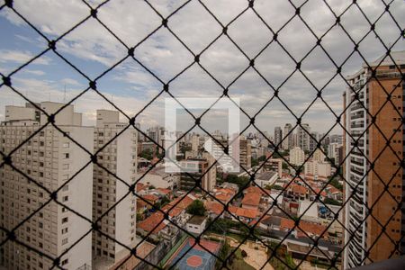 Apartamento para alugar com 86m², 3 quartos e 2 vagas Apartamento para alugar com 86m², 3 quartos e 2 vagasVista do Quarto 1