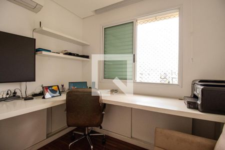Apartamento para alugar com 86m², 3 quartos e 2 vagas Apartamento para alugar com 86m², 3 quartos e 2 vagasQuarto 2