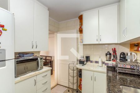 Cozinha de apartamento para alugar com 2 quartos, 77m² em Vila Rosalia, Guarulhos