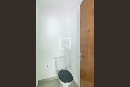 Casa à venda com 280m², 4 quartos e 2 vagasBanheiro de Serviço