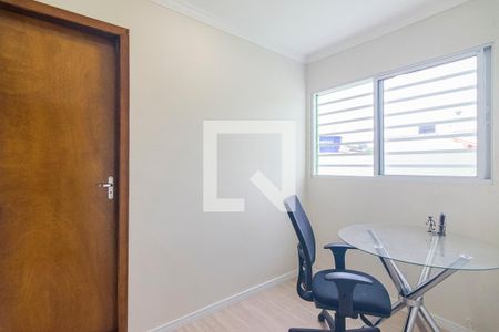 Casa à venda com 280m², 4 quartos e 2 vagasEscritório