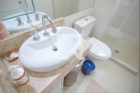 Apartamento à venda com 66m², 2 quartos e 2 vagasBanheiro