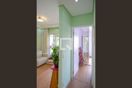 Apartamento à venda com 66m², 2 quartos e 2 vagasCorredor