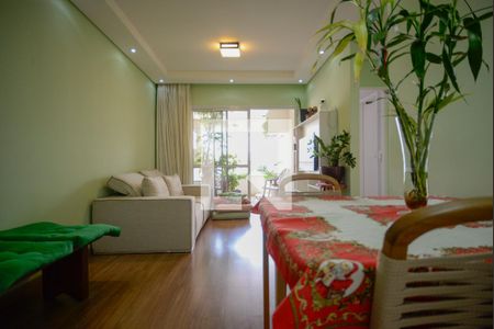 Apartamento à venda com 66m², 2 quartos e 2 vagasSala