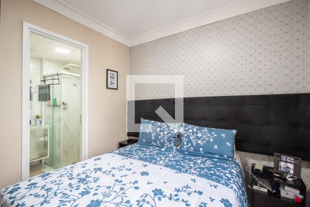 Suíte de apartamento à venda com 2 quartos, 68m² em Santo Antônio, Osasco
