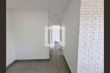 Corredor de apartamento para alugar com 2 quartos, 42m² em Madureira, Rio de Janeiro