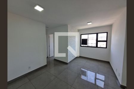 Sala de apartamento para alugar com 2 quartos, 42m² em Madureira, Rio de Janeiro