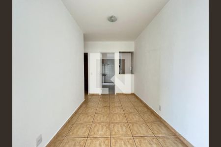 Sala de apartamento para alugar com 3 quartos, 70m² em Vila Guarani (zona Sul), São Paulo