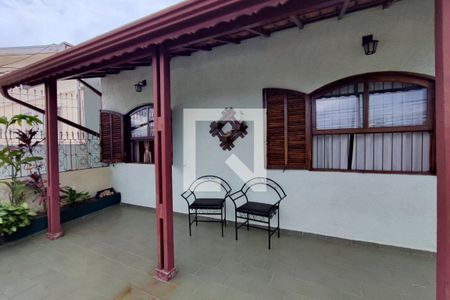 Casa à venda com 252m², 4 quartos e 1 vagaQuintal