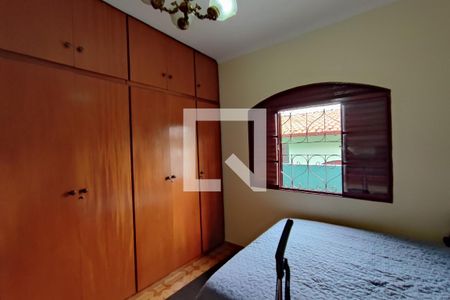 Casa à venda com 252m², 4 quartos e 1 vagaEdícula - Quarto