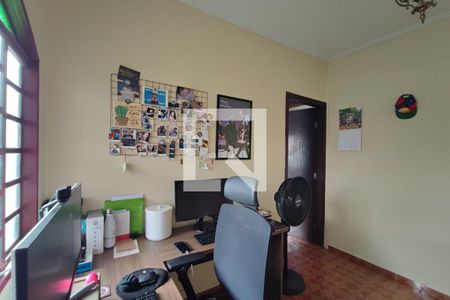 Casa à venda com 252m², 4 quartos e 1 vagaEdícula - Sala/Cozinha