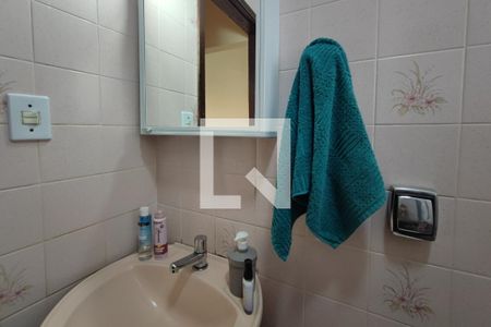 Casa à venda com 252m², 4 quartos e 1 vagaEdícula - Banheiro