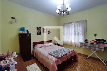 Casa à venda com 252m², 4 quartos e 1 vagaQuarto 3