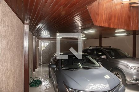 Casa à venda com 280m², 4 quartos e 4 vagasGaragem