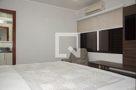 Casa à venda com 280m², 4 quartos e 4 vagasSuíte 4