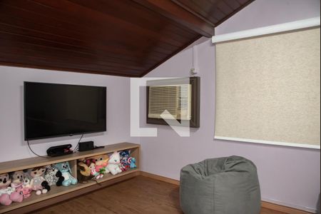 Casa à venda com 280m², 4 quartos e 4 vagasSótão (Brinquedoteca)