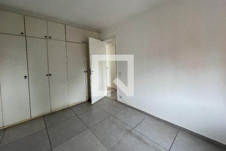 Quarto de apartamento à venda com 2 quartos, 64m² em Vila Olímpia, São Paulo