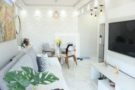 Sala de apartamento à venda com 2 quartos, 61m² em Jardim Bom Clima, Guarulhos