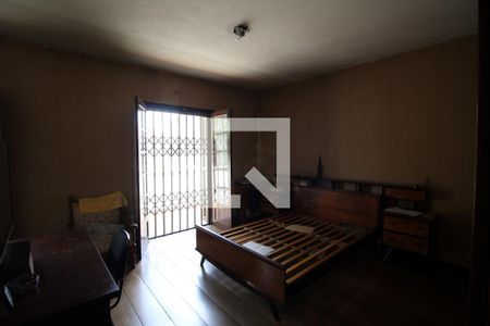 Casa à venda com 250m², 3 quartos e 5 vagas Casa à venda com 250m², 3 quartos e 5 vagasSuite