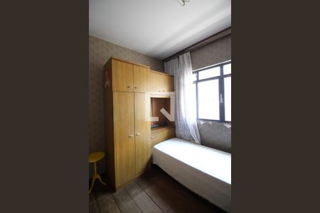 Casa à venda com 250m², 3 quartos e 5 vagas Casa à venda com 250m², 3 quartos e 5 vagasQuarto 1