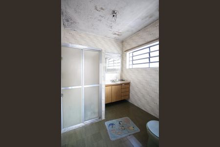 Casa à venda com 250m², 3 quartos e 5 vagas Casa à venda com 250m², 3 quartos e 5 vagasBanheiro da Suíte