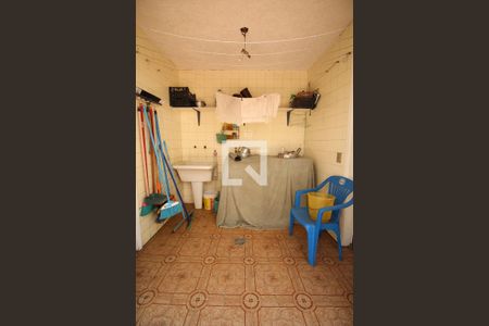 Casa à venda com 250m², 3 quartos e 5 vagas Casa à venda com 250m², 3 quartos e 5 vagasÁrea de Serviço