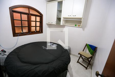 Casa à venda com 195m², 3 quartos e 3 vagas Casa à venda com 195m², 3 quartos e 3 vagasSPA