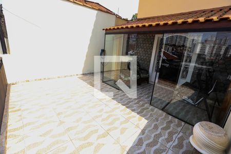 Casa à venda com 195m², 3 quartos e 3 vagas Casa à venda com 195m², 3 quartos e 3 vagasVaranda da Sala