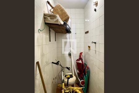 Apartamento à venda com 81m², 3 quartos e 1 vaga Apartamento à venda com 81m², 3 quartos e 1 vagaBanheiro