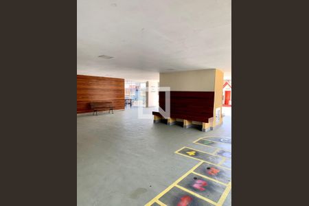Apartamento à venda com 81m², 3 quartos e 1 vaga Apartamento à venda com 81m², 3 quartos e 1 vagaÁrea comum - Playground