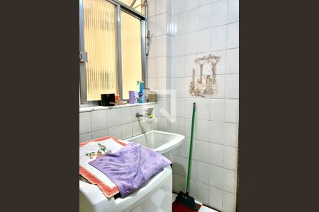 Apartamento à venda com 81m², 3 quartos e 1 vaga Apartamento à venda com 81m², 3 quartos e 1 vagaÁrea de Serviço