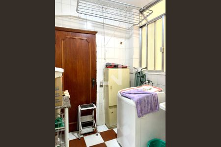 Apartamento à venda com 81m², 3 quartos e 1 vaga Apartamento à venda com 81m², 3 quartos e 1 vagaÁrea de Serviço