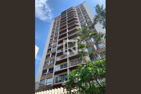 Apartamento à venda com 81m², 3 quartos e 1 vaga Apartamento à venda com 81m², 3 quartos e 1 vagaFachada