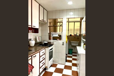 Apartamento à venda com 81m², 3 quartos e 1 vaga Apartamento à venda com 81m², 3 quartos e 1 vagaCozinha