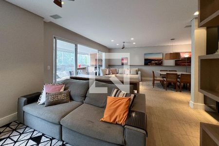 Sala de apartamento à venda com 3 quartos, 169m² em Vila Nova Conceição, São Paulo