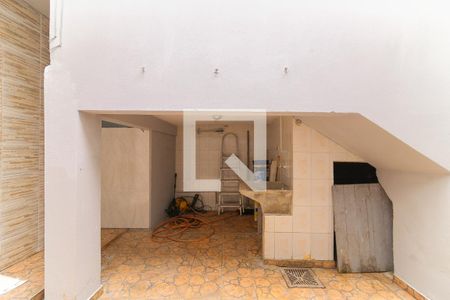 Casa para alugar com 32m², 1 quarto e 1 vagaÁrea de Serviço